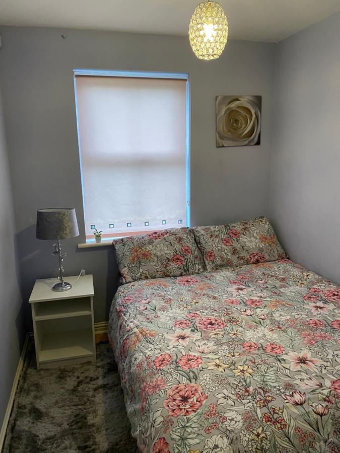 Bambz Apartment 3 マンチェスター エクステリア 写真