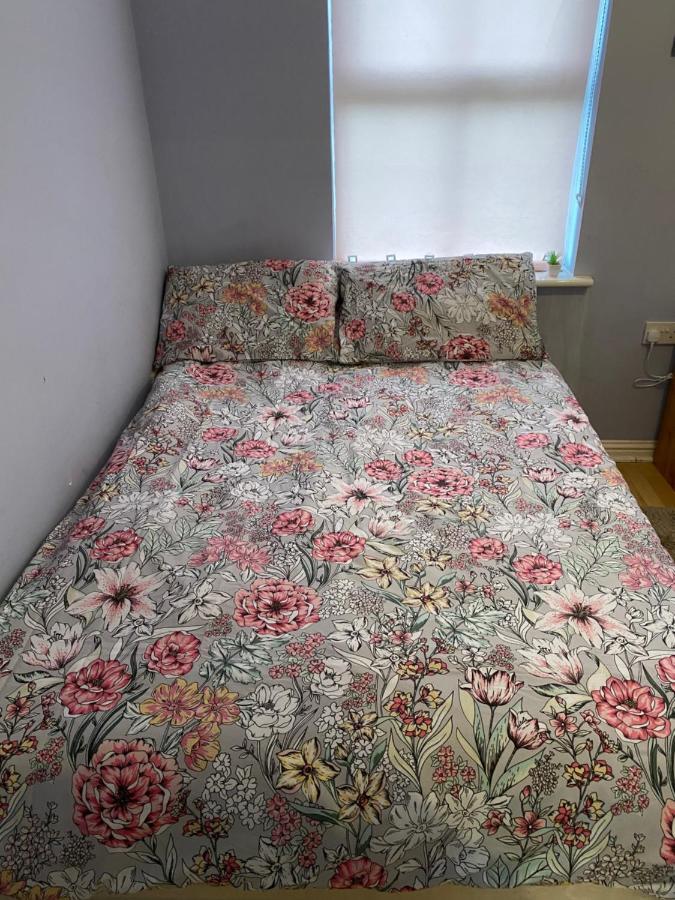 Bambz Apartment 3 マンチェスター エクステリア 写真