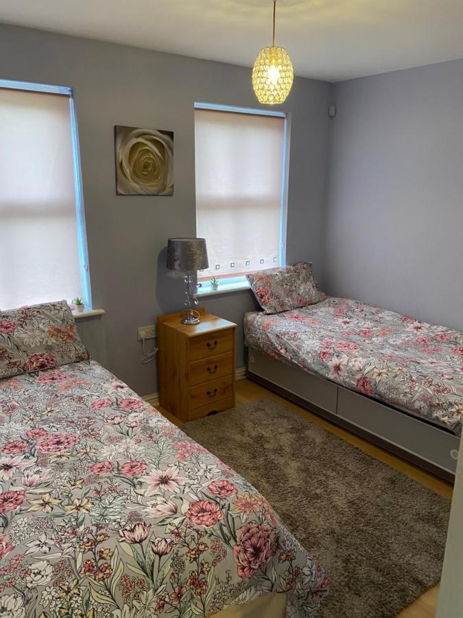 Bambz Apartment 3 マンチェスター エクステリア 写真