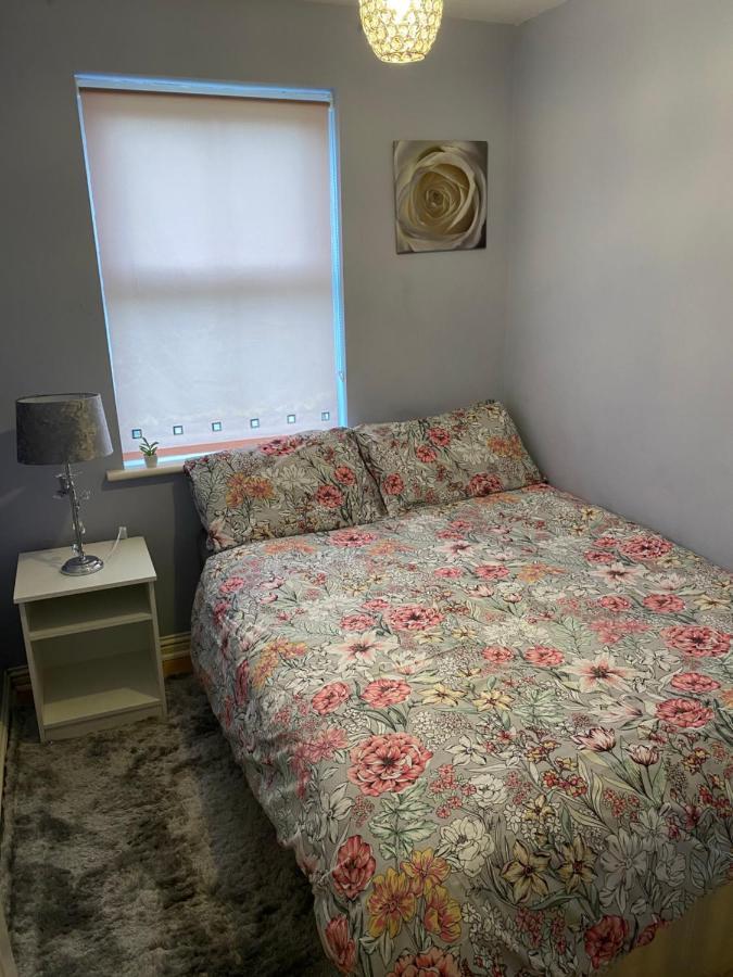 Bambz Apartment 3 マンチェスター エクステリア 写真