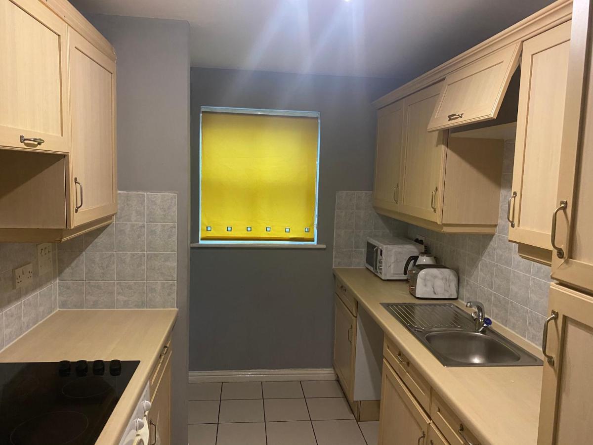Bambz Apartment 3 マンチェスター エクステリア 写真